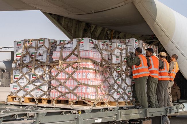 انطلاق الطائرة السادسة ضمن الجسر الجوي الكويتي الثاني لإغاثة غزة.. 2025