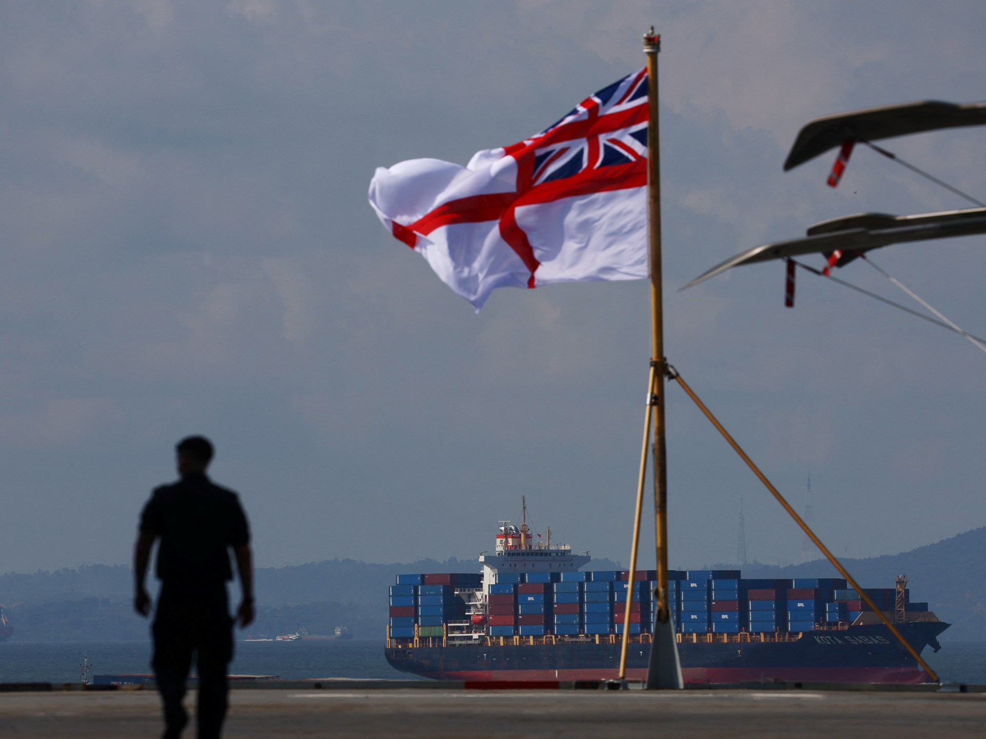 بريطانيا في 2025.. دولة محورية في سوق البضائع المسروقة عالمياً