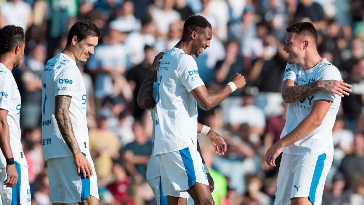 الهلال يعتمد على موارده الذاتية لتمويل صفقتي هيرنانديز ونونيز في 2025