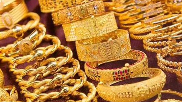 تزايد أسعار الذهب عالميا عام 2025 مع تراجع عوائد السندات الأمريكية ولقاء ترامب وزيلينسكي