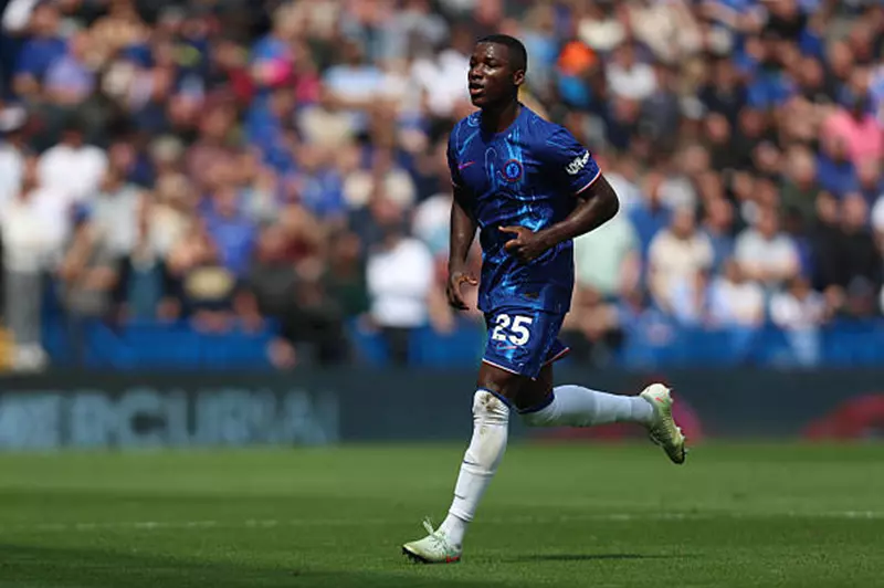 تشيلسي يترقب تحقيق ثلاثي الفريق لثلاثة أرقام مميزة أمام وست هام في 2025.. كايسيدو في الصدارة