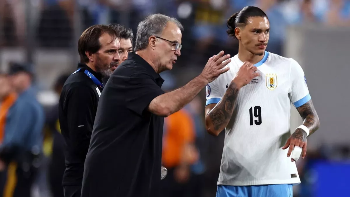 تصريحات مدرب أوروجواي حول انتقال نونيز إلى الهلال في 2025