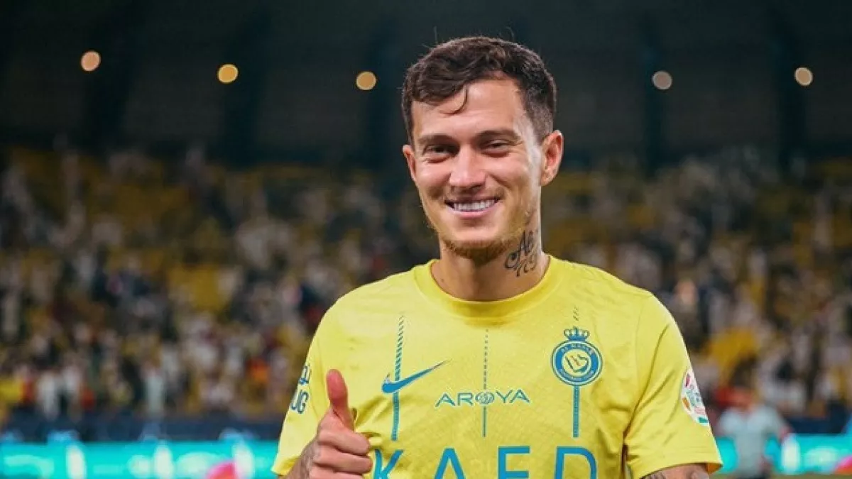 إسباني كبير يسعى لضم أوتافيو من النصر.. شرط وحيد قد يحسم الصفقة في 2025