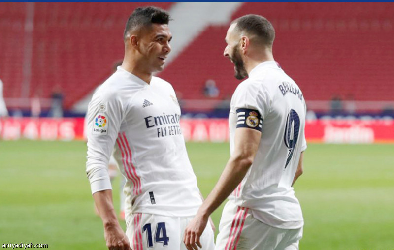 توصية بنزيما تدفع كاسيميرو نحو الانضمام للاتحاد في 2025