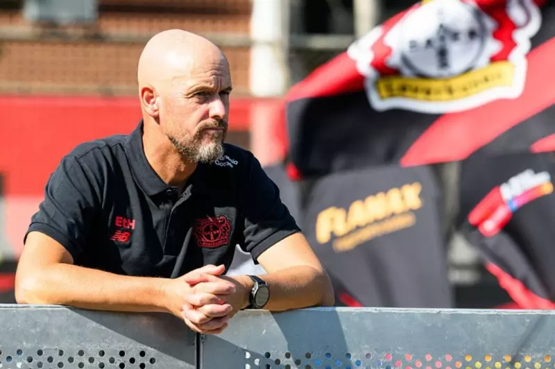 تين هاج يؤكد: رونالدو ليس عائقاً في مانشستر يونايتد.. وتلك المرحلة انتهت في 2025