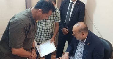 جولة مفاجئة لوزير العمل في مكتبي الضبعة والعلمين عام 2025
