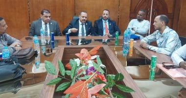 جولة نقيب المرافق بمحطة كهرباء السد العالي.. وتأكيد استمرار دعم الدولة لمطالب العمال في 2025