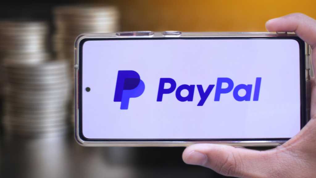 خطر حقيقي يهدد 15.8 مليون حساب PayPal.. عرض كلمات المرور المسروقة للبيع في 2025