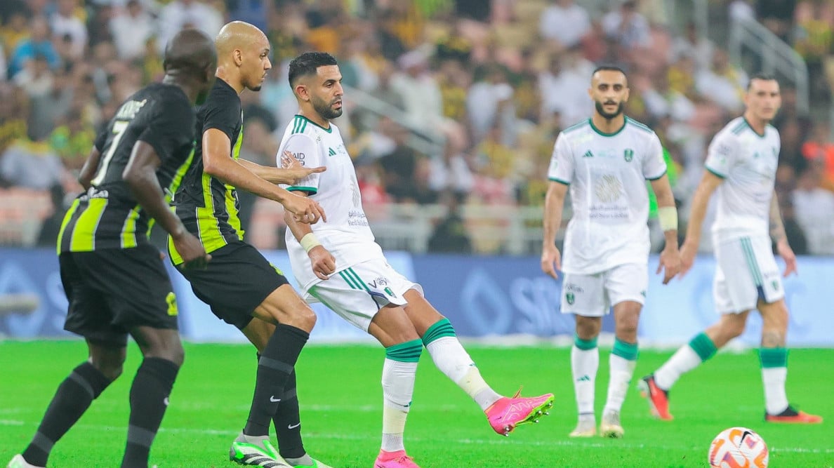 خلاف بين بلان وجمهور الاتحاد.. اللاعب المرفوض يتألق بين أجانب العميد في دوري روشن 2025