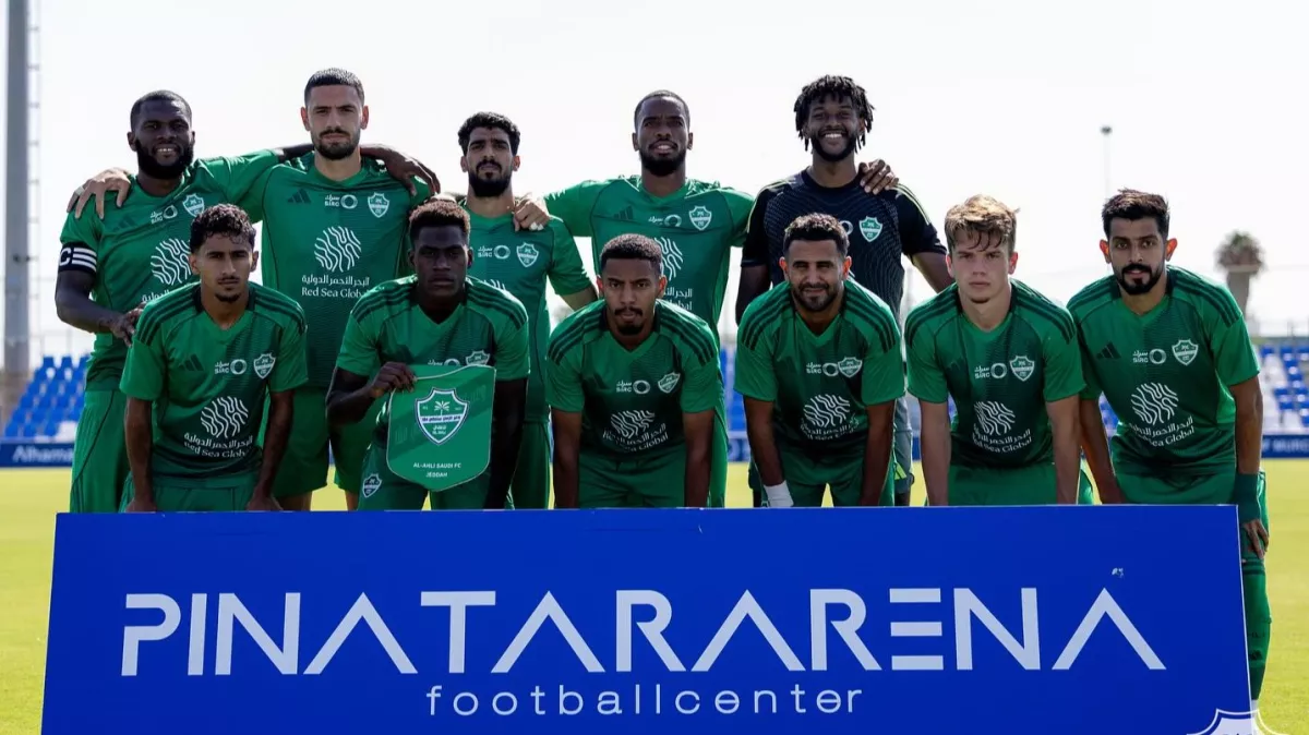 الأهلي يضع الإسباني يايسله ضمن خياراته في ميركاتو 2025