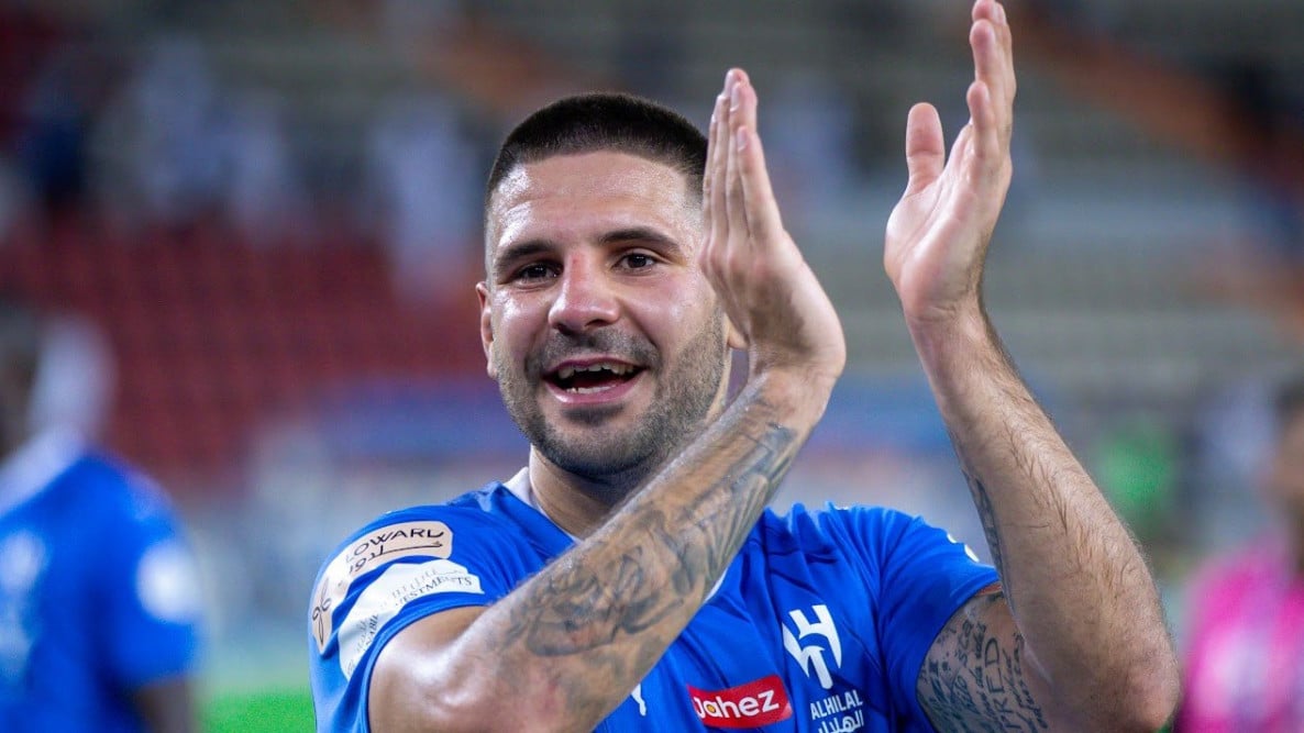 طلب ميتروفيتش المفاجئ يعقّد رحيله عن الهلال في 2025