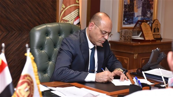 فرص عمل جديدة للمصريين فى البوسنة والهرسك.. تسليم 40 عقد خلال 2025