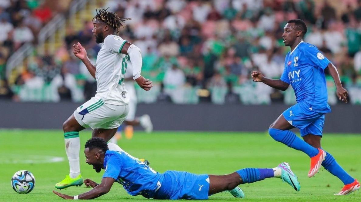 كل ما تريد معرفته عن عقد ماكسيمان مع ناديه الجديد بعد اقترابه من مغادرة الأهلي في 2025