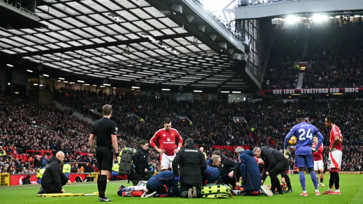 مانشستر يونايتد يوضح موقفه رسمياً حول اهتمام الاتحاد بخطف “الصخرة” في 2025