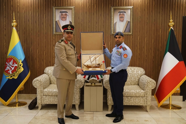 مباحثات بين نائب رئيس الأركان ووفد عسكري مصري لتعزيز التعاون المشترك في 2025