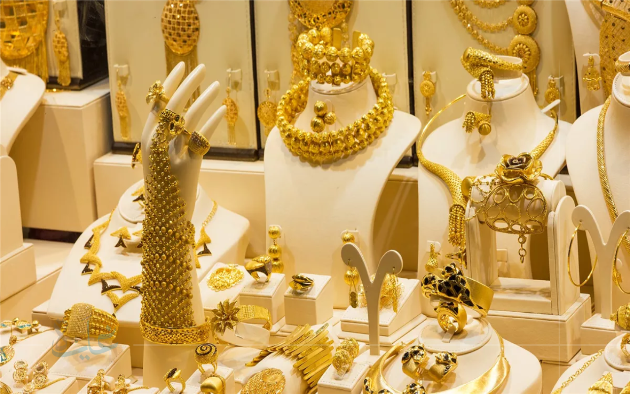 “المعدن الأصفر يواصل لفت الأنظار”.. أسعار الذهب والدولار وأحوال الطقس اليوم في نشرتنا الخدمية لعام 2025