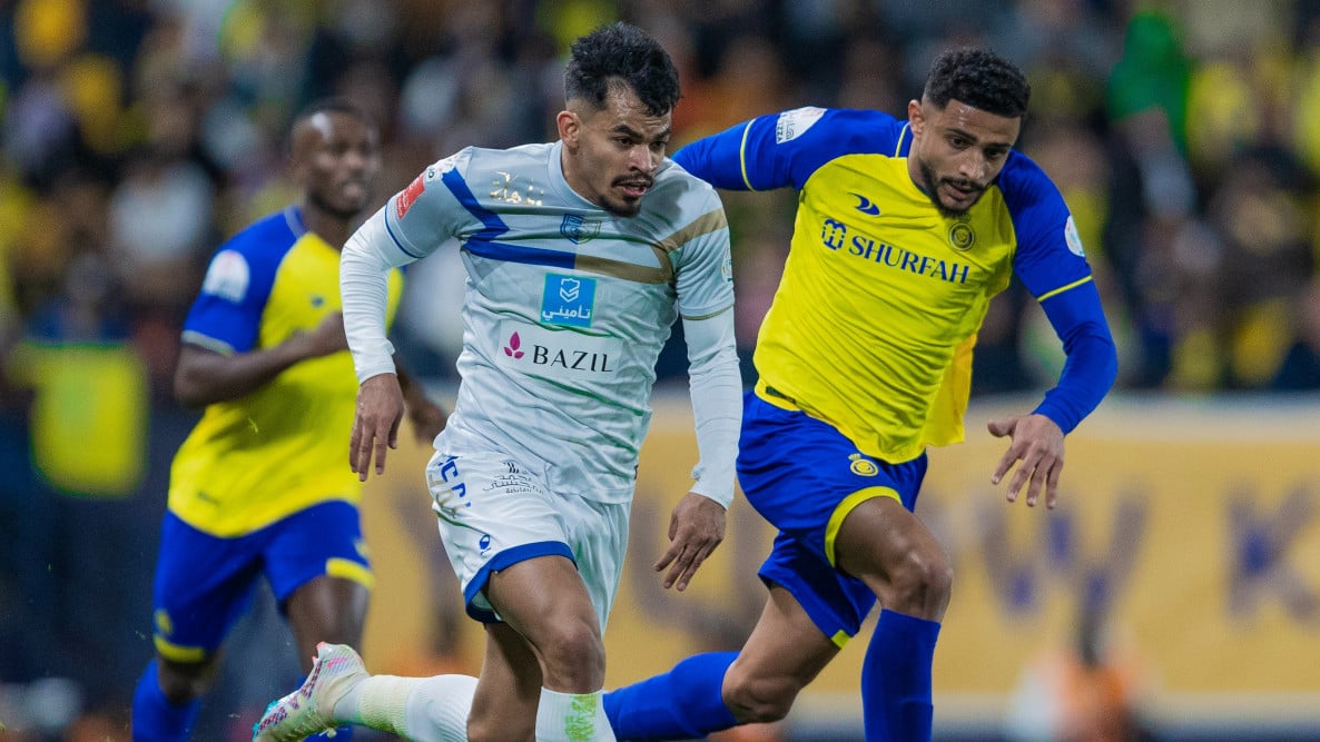 عرض مذهل يلوح في الأفق يعرقل انتقال سعد الناصر إلى النصر.. الشارع الرياضي يهتز بقوة في 2025