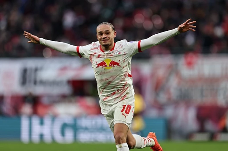 تقارير جديدة.. مانشستر سيتي يخطط لضم تشافي سيمونز في 2025