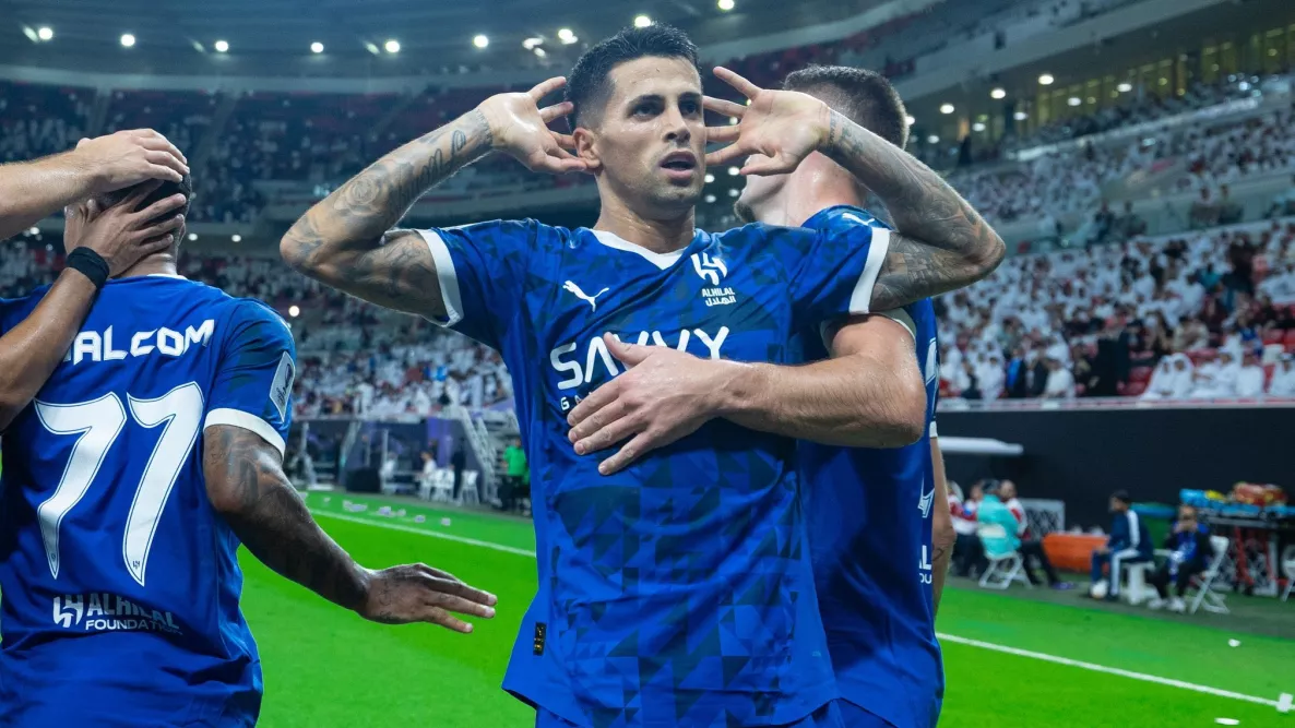 نجوم دوري روشن يتألقون في قائمة البرتغال لعام 2025.. ولاعبو الهلال في موقف غير متوقع