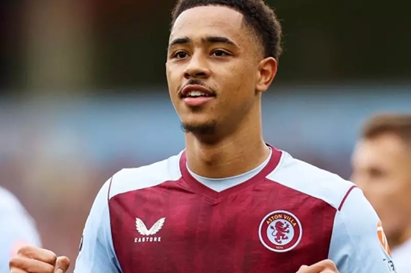 نيوكاسل يوشك على التعاقد مع جاكوب رامسي لتعزيز صفوفه بالصفقة الرابعة في 2025