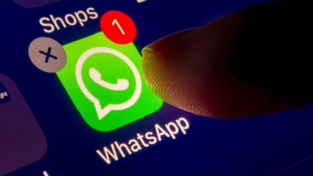 واتساب يعالج ثغرة "صفر النقر" التي استهدفت مستخدمي Apple في 2025