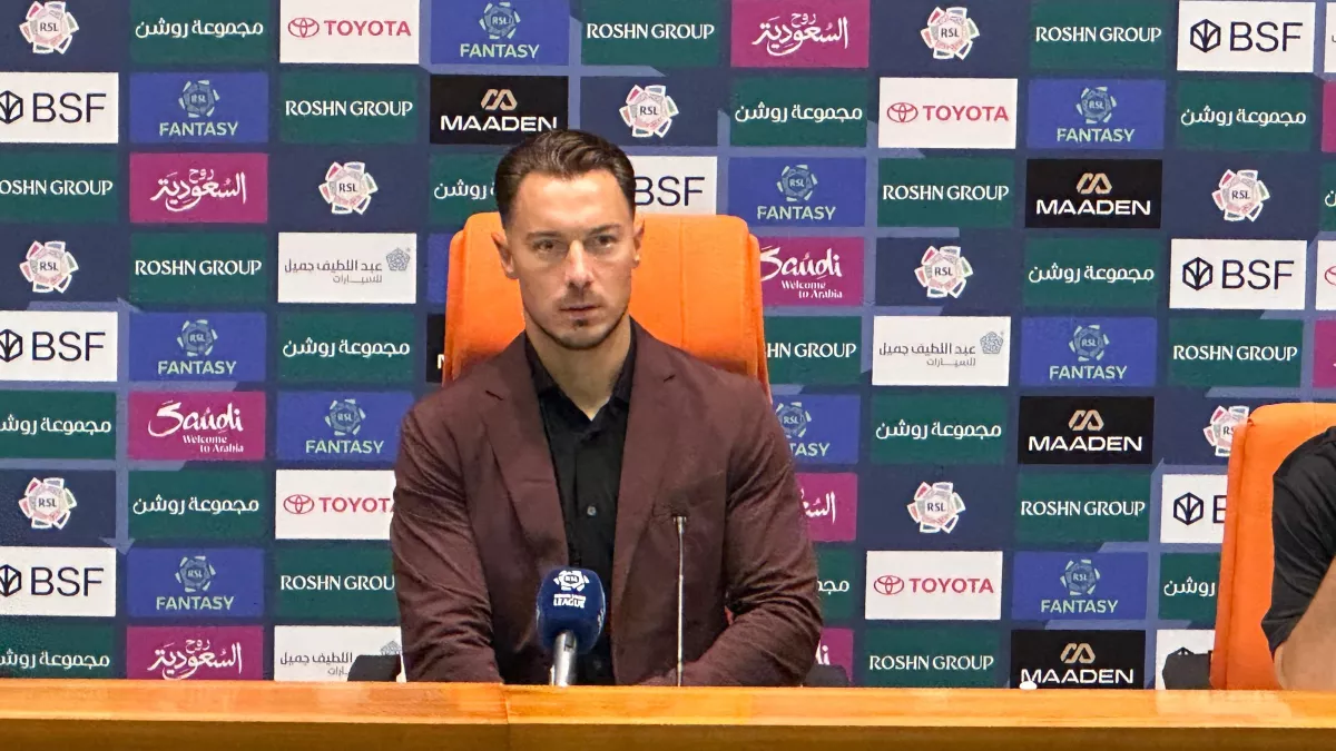 انتقادات نارية من يايسله بعد تعادل الأهلي والدحيل.. التحكيم تحت المجهر