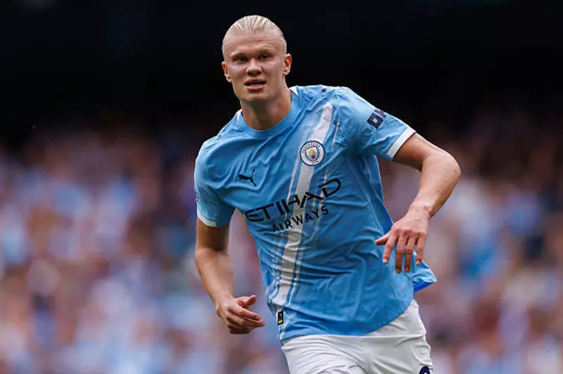 صباح أوروبا.. هالاند يبعث رسائله ومبابي نجم الشهر 2025