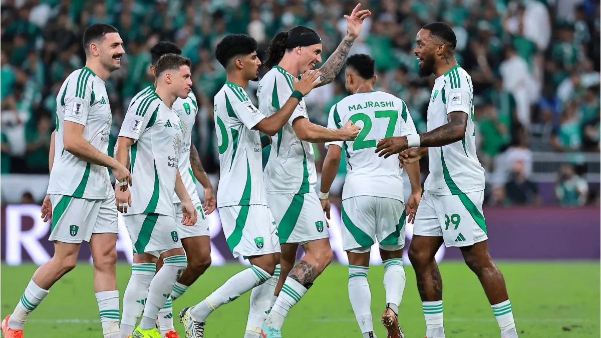 تعرف على توقيت مواجهة الأهلي وبيراميدز في كأس إنتركونتينتتال 2025