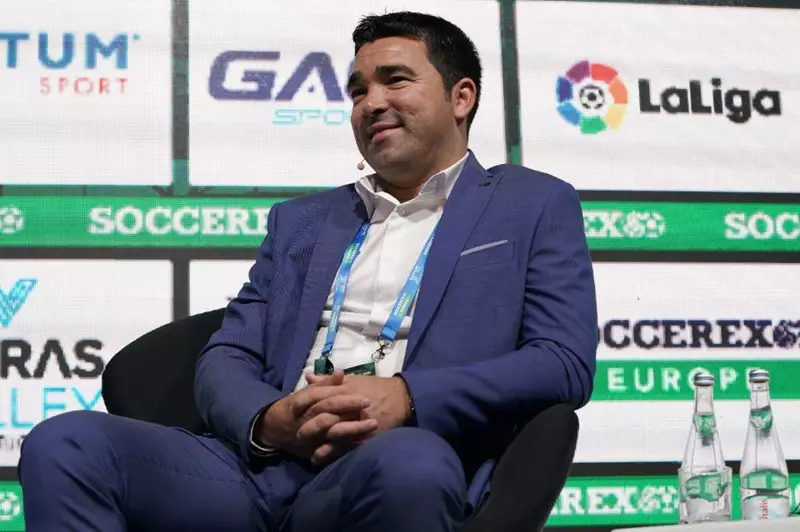 4 عقبات تنتظر ديكو في برشلونة بعد انتهاء سوق الانتقالات 2025