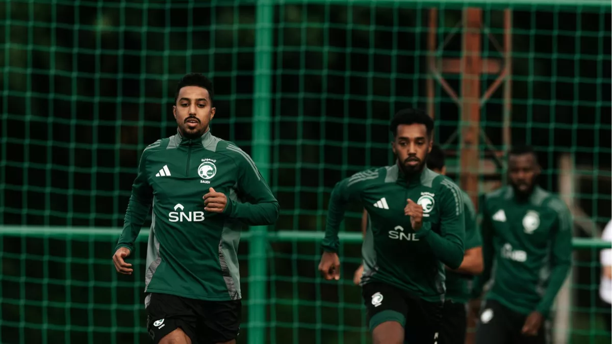 قرار سالم الدوسري يحسم الجدل.. مشاركته أمام إندونيسيا تثير الاهتمام في تصفيات المونديال