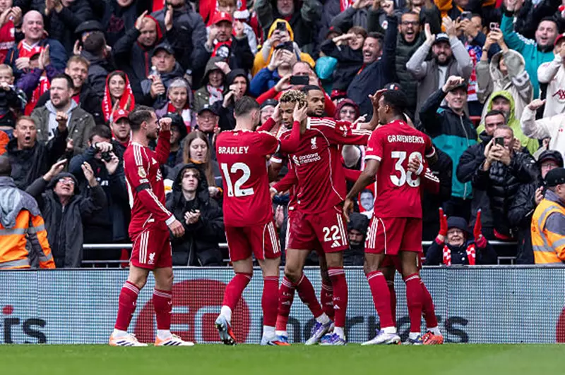 أجواء أوروبية هذا الصباح.. ليفربول تحت الضغط.. ريال مدريد يكتسح منافسيه.. وكين يسعى لمعادلة رقم ليفاندوفسكي