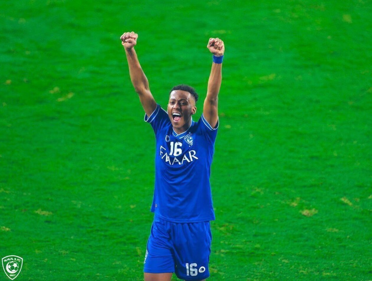 إنزاغي يحدد مستقبل ناصر الدوسري مع الهلال بعد العروض الأوروبية في 2025