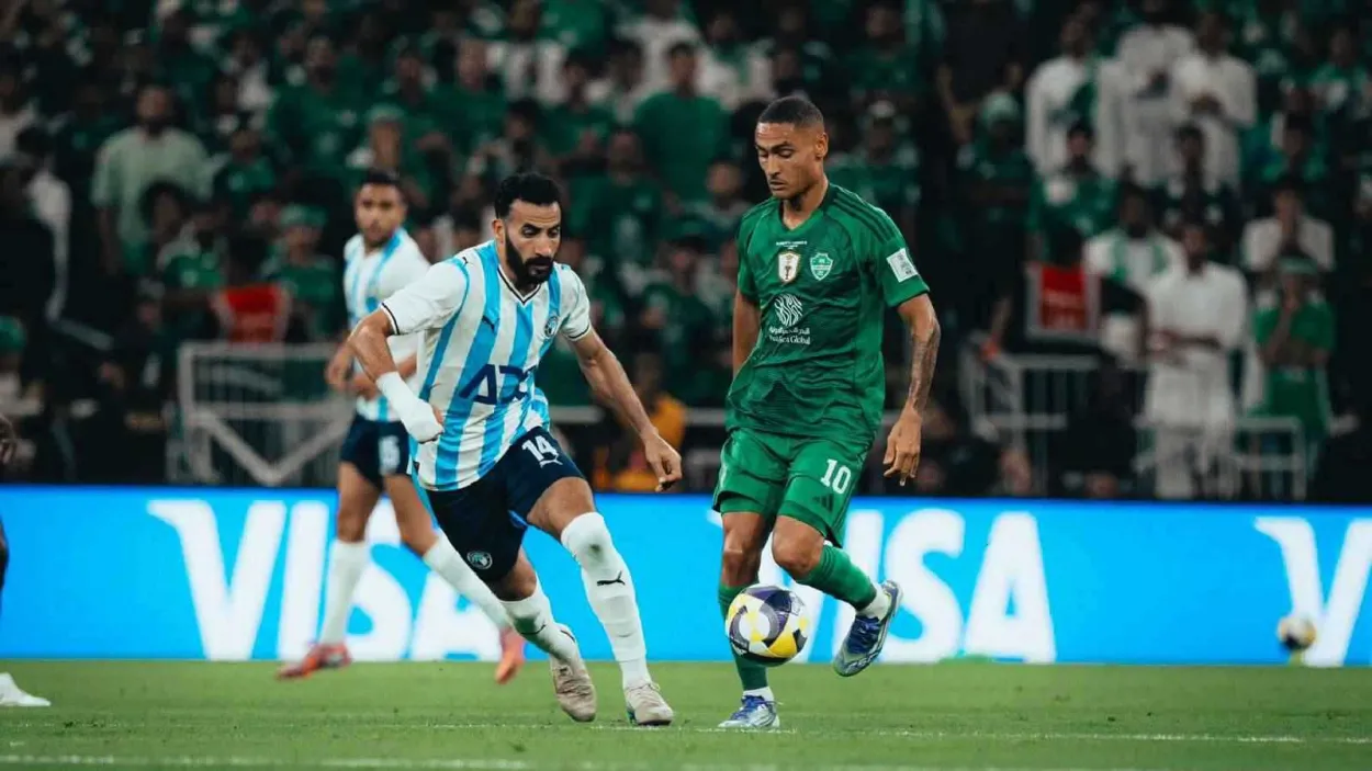 الأهلي في مواجهة التحديات.. إصابة نجم الفريق وقرارات يايسله تثير الجدل في 2025