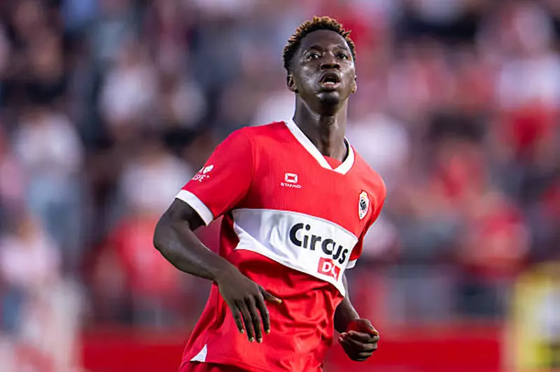 الصفقة السابعة.. اتحاد جدة يتعاقد مع دومبيا في 2025