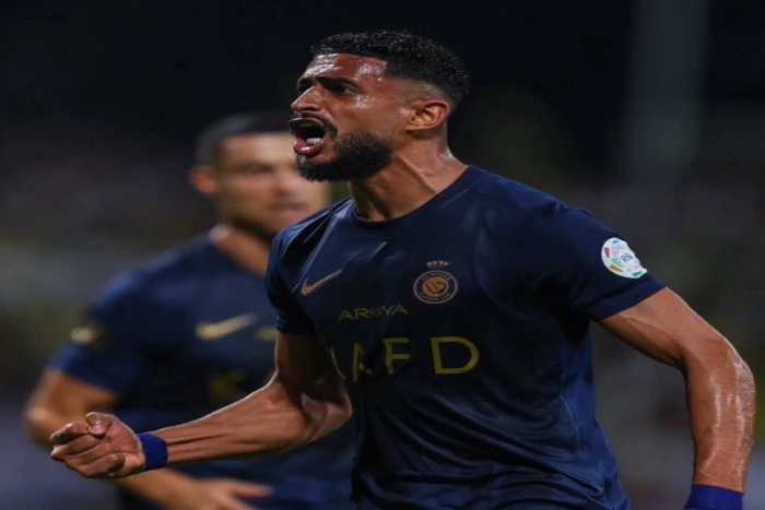 النصر يعلن عن قيمة بيع عبد الإله العمري في 2025.. التفاصيل كاملة