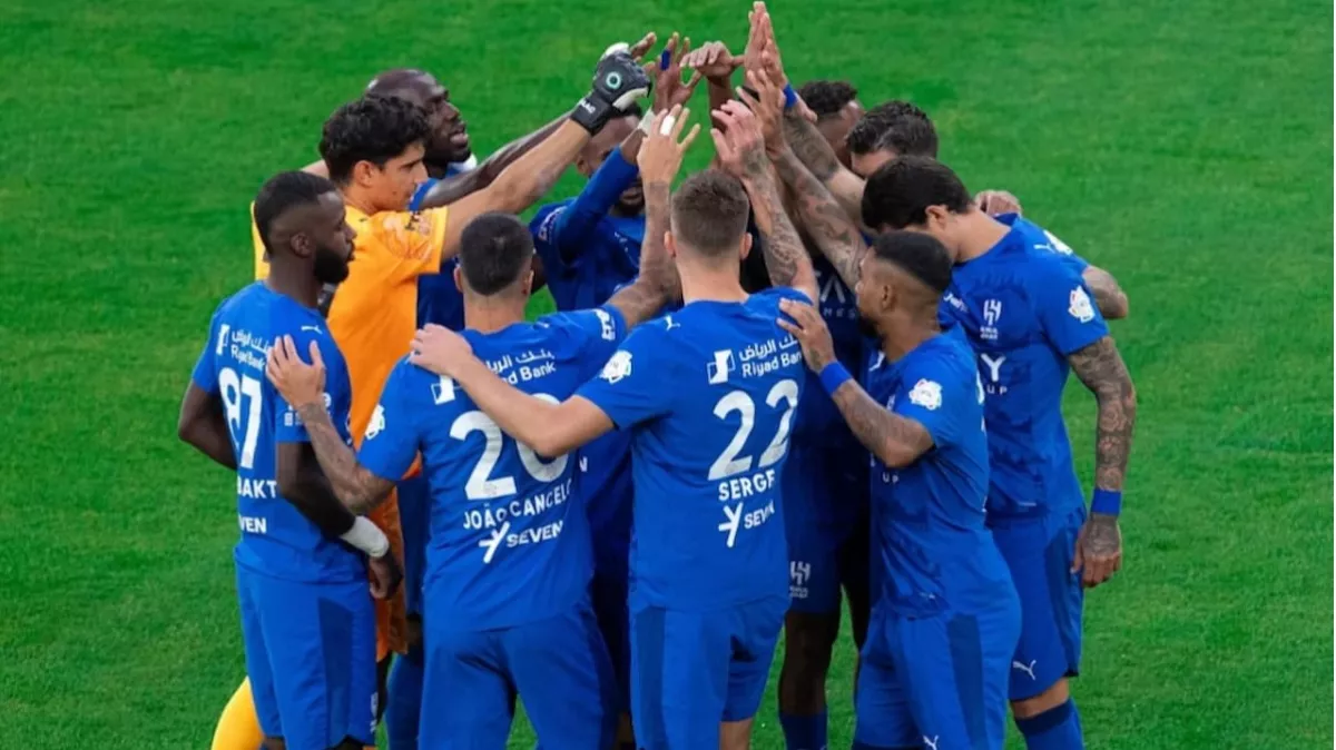 صراع جديد بين ليفربول والسعودية في 2025.. منافسة شرسة مع الهلال على هدف مشترك