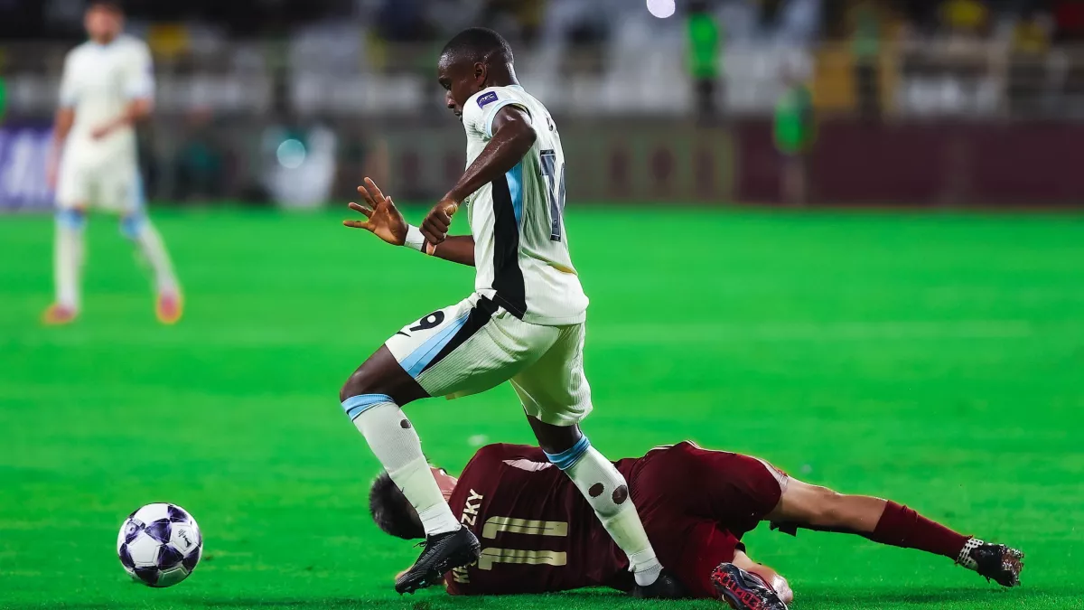 الوحدة يخطف الفوز من الاتحاد في اللحظة الأخيرة.. صدمة كبرى في 2025