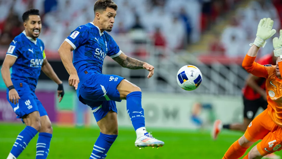 عائق غير متوقع يؤجل انتقال لاعب الهلال المرفوض إلى البرازيل عام 2025