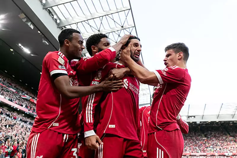 بعد انتصار ليفربول وسقوط السيتي.. هكذا أصبح جدول ترتيب الدوري الإنجليزي والفريق الوحيد بالعلامة الكاملة في 2025