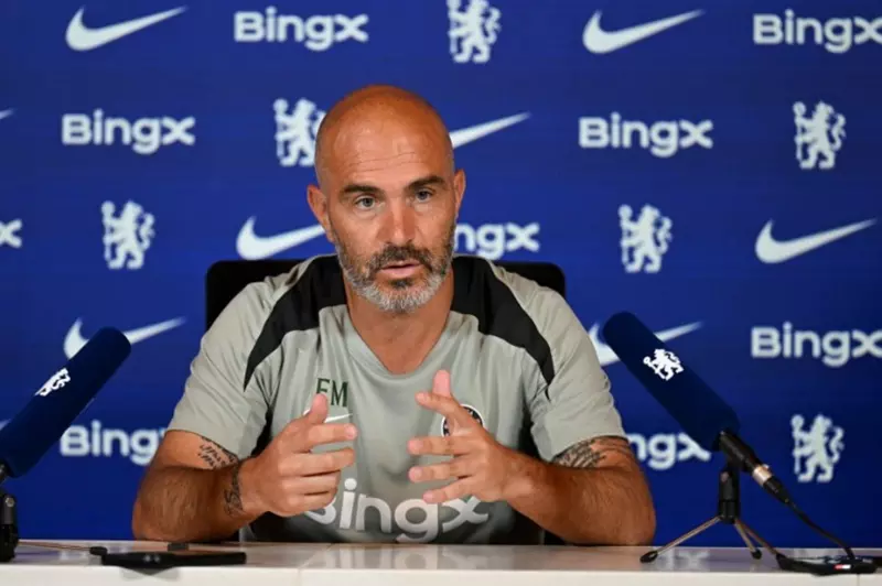 تشيلسي يقرر تقييم أداء ماريسكا في عام 2025 بعد سلسلة التعثرات