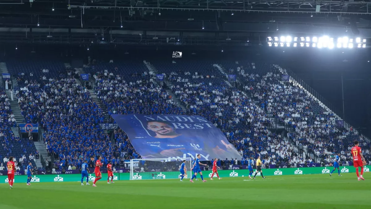 تعادل مثير بين الهلال والقادسية يشعل أجواء المواجهة في 90 دقيقة نارية عام 2025