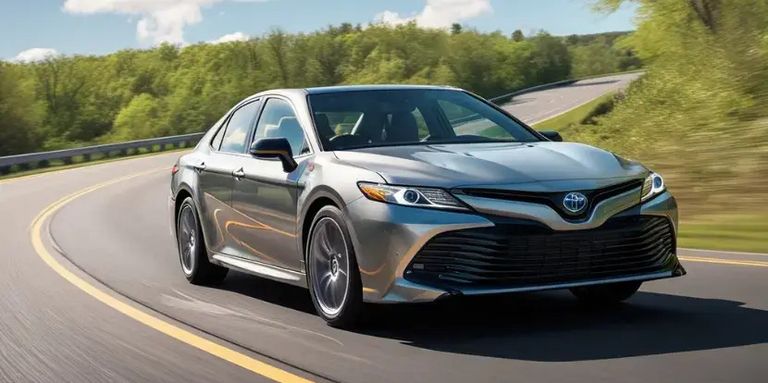 تعرف على أكثر 5 قطع تكلفة في تويوتا كامري 2026 الجديدة بالسعودية.. تغييرها قد يثقل كاهلك مالياً