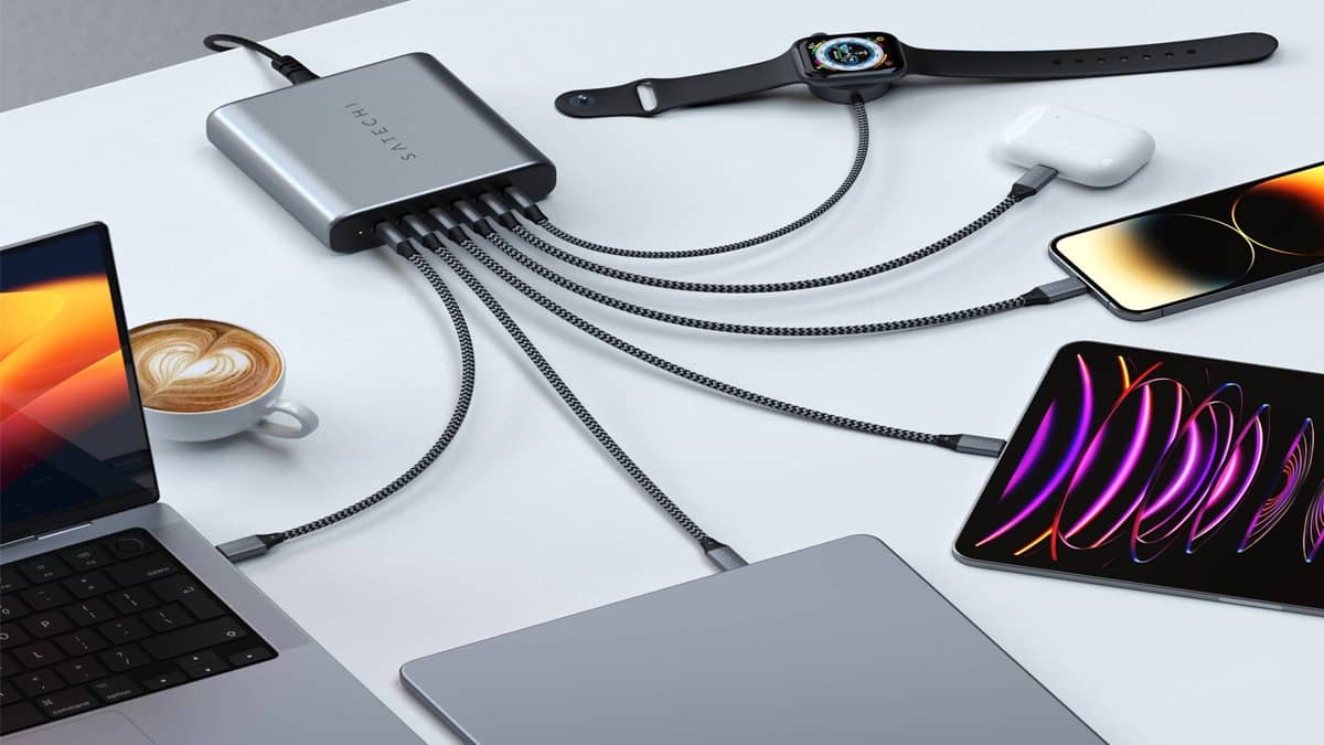 تعرف على العلامات الجديدة المعتمدة لشواحن الجوالات في السعودية عام 2025.. دليلك للتمييز بين الشواحن السريعة وفائقة السرعة قبل الشراء