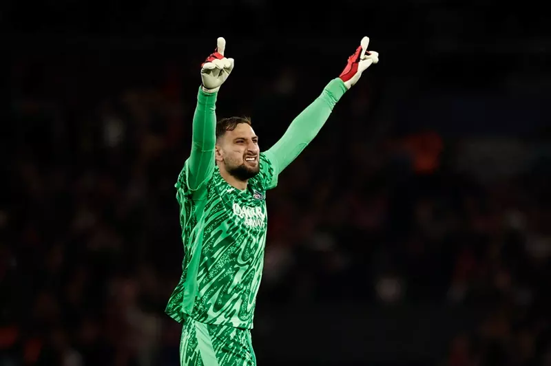 تعرف على قيمة الحفاظ على شباك دوناروما النظيفة بالنسبة لمانشستر سيتي في 2025