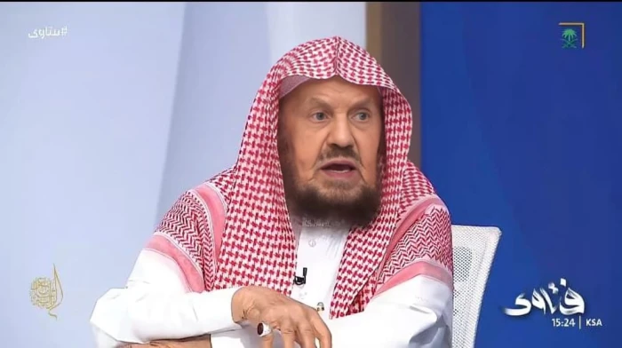 تعرّف على حكم الزكاة في قطعة أرض وُهِبت لك في الطفولة بعد بلوغك عام 2025.. الشيخ المنيع يوضح التفاصيل بالفيديو
