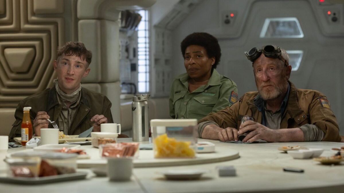 تفاصيل هامة حول توقيت الفيلم القصير “Alien” وصانع العمل في عام 2025.. وتحولات كبرى في المشروع