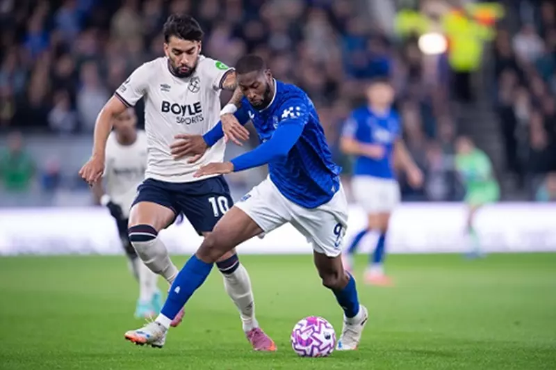 توازن مثير بين إيفرتون ووست هام في الدوري الإنجليزي 2025