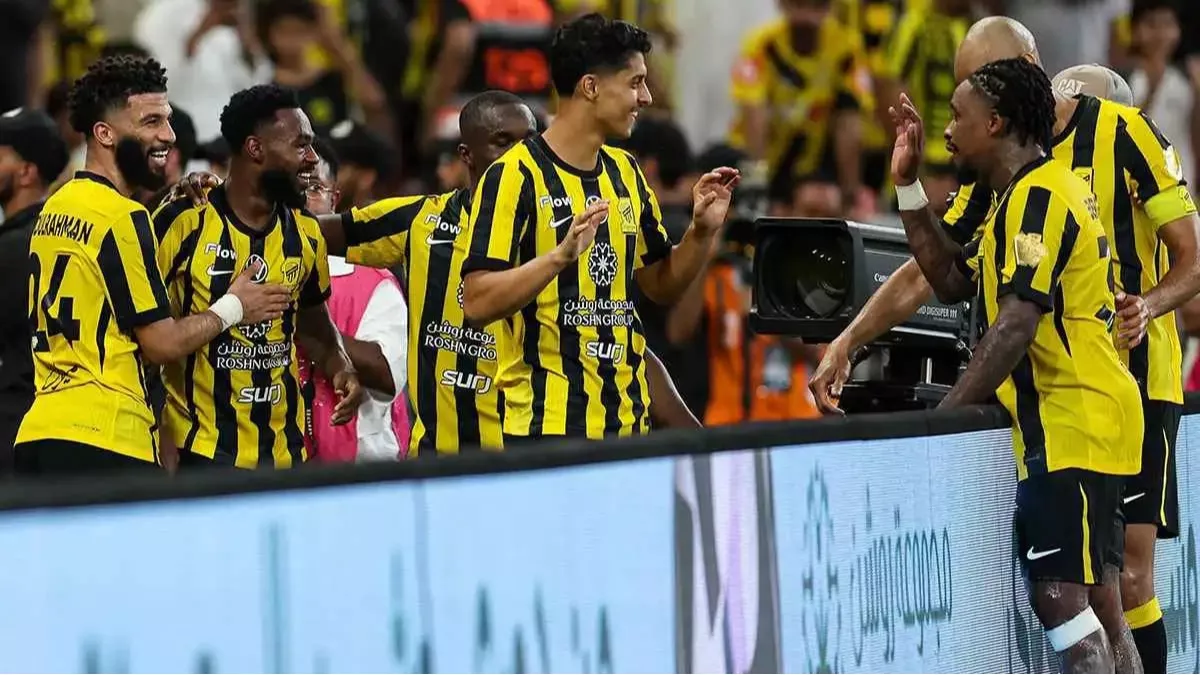 ثورة جماهيرية تهز الاتحاد في 2025.. جدل بسبب تصرف غير أخلاقي ومطالب فورية للجنة الانضباط