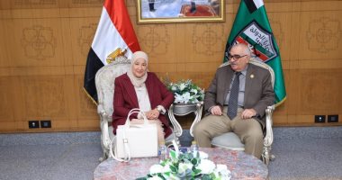 جامعة الأزهر ترسل وفداً لزيارة رئيس هيئة قضايا الدولة وتقديم التهاني في 2025