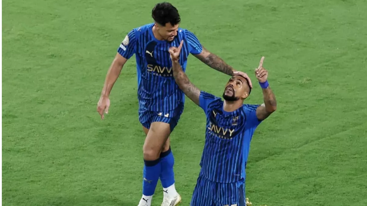 ورطة غير متوقعة لإنزاجي قبل صدام الهلال والاتفاق.. الكواليس الكاملة للأزمة